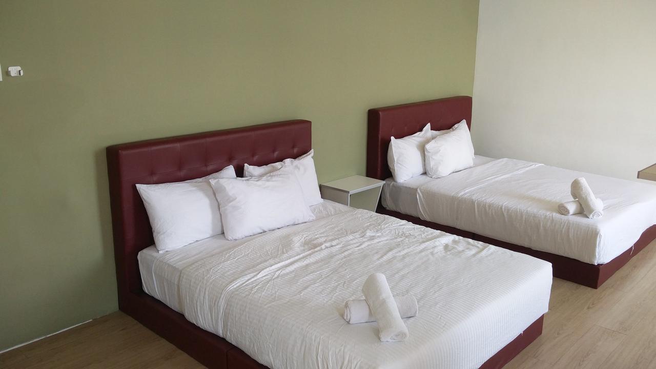 The B'Hotel Kajang Bagian luar foto