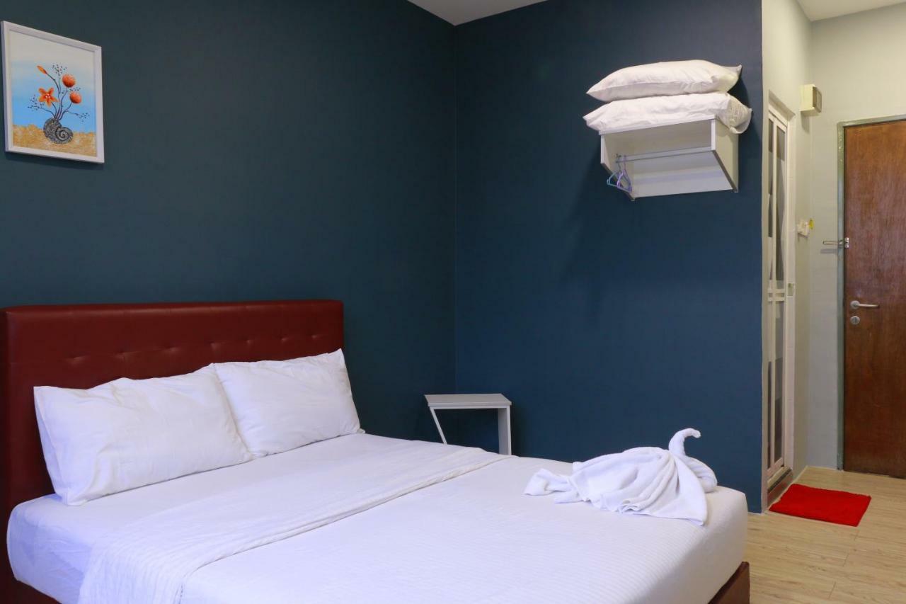 The B'Hotel Kajang Bagian luar foto